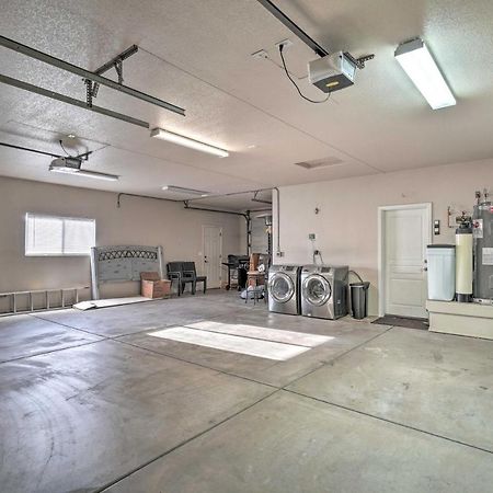 Lake Havasu Home With Private Pool, Patio And Grill! Lake Havasu City Exterior photo